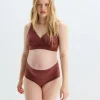 1042-the-dream-feedtm-nursing-and-sleep-bra-3.webp The Dream Feed™ Nursing And Sleep Bra