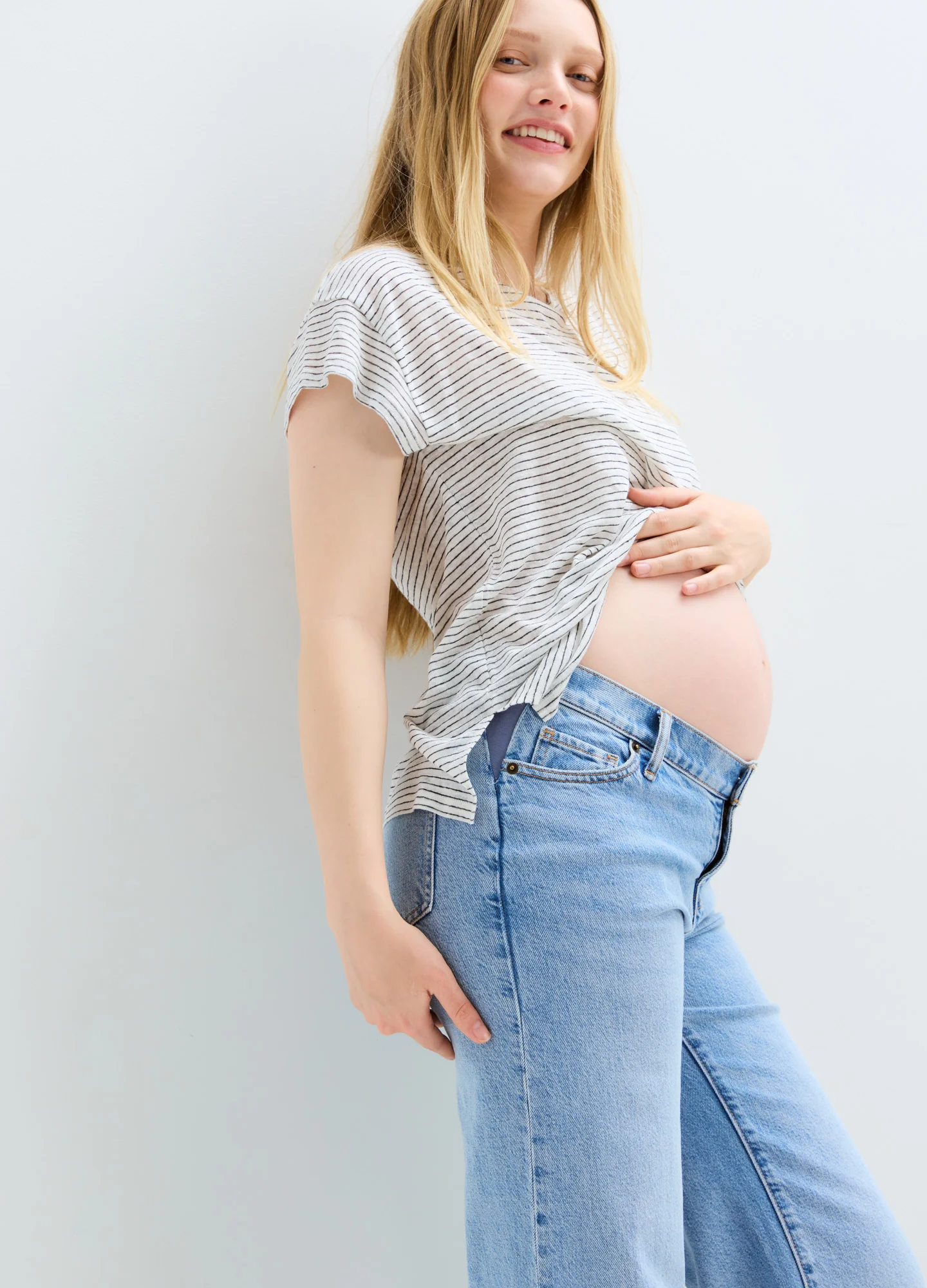 1096-the-relaxed-wide-leg-maternity-jean-2.webp The Relaxed Wide Leg Maternity Jean