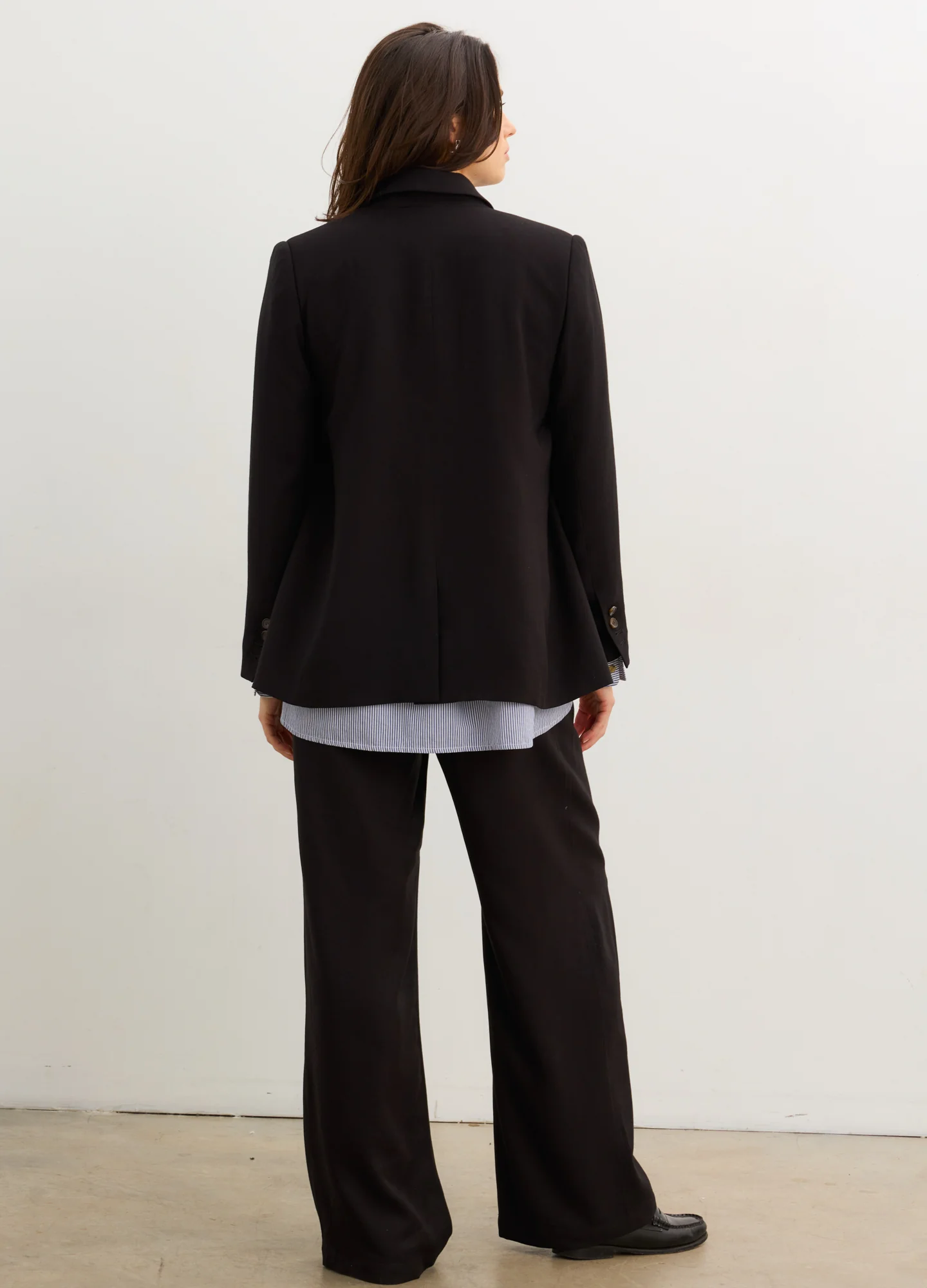 1143-the-soft-tailored-twill-blazer-4.webp The Soft Tailored Twill Blazer