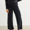 1149-the-cloudease-travel-over-under-pant-4.webp The Cloudease Travel Over Under Pant