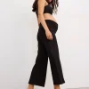 1366-the-bodyflex-crop-perfect-pant-5.webp The Bodyflex Crop Perfect Pant