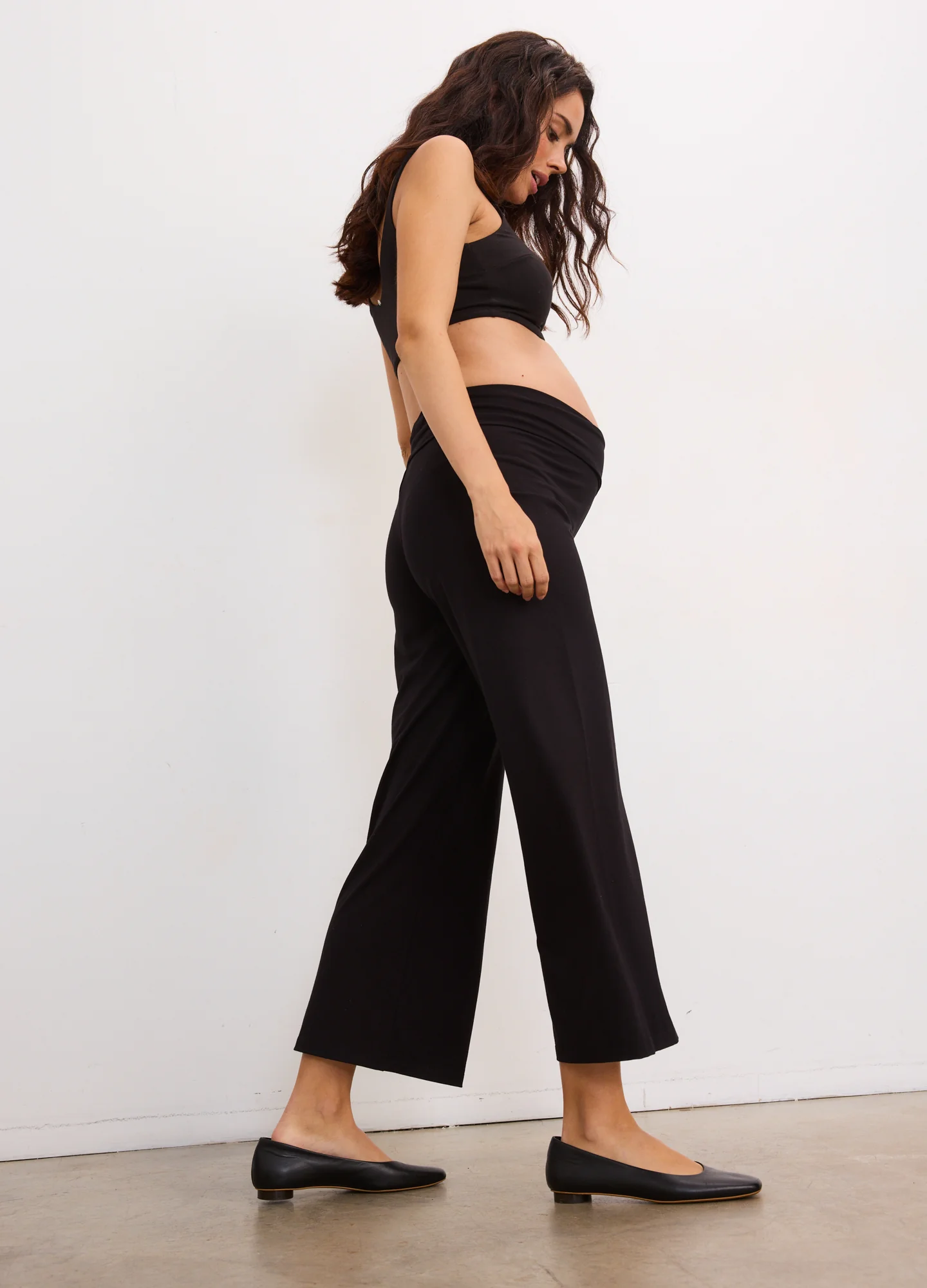 1366-the-bodyflex-crop-perfect-pant-5.webp The Bodyflex Crop Perfect Pant