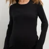 1372-the-softsculpt-knit-long-sleeve-tee-5.webp The Softsculpt Knit Long Sleeve Tee