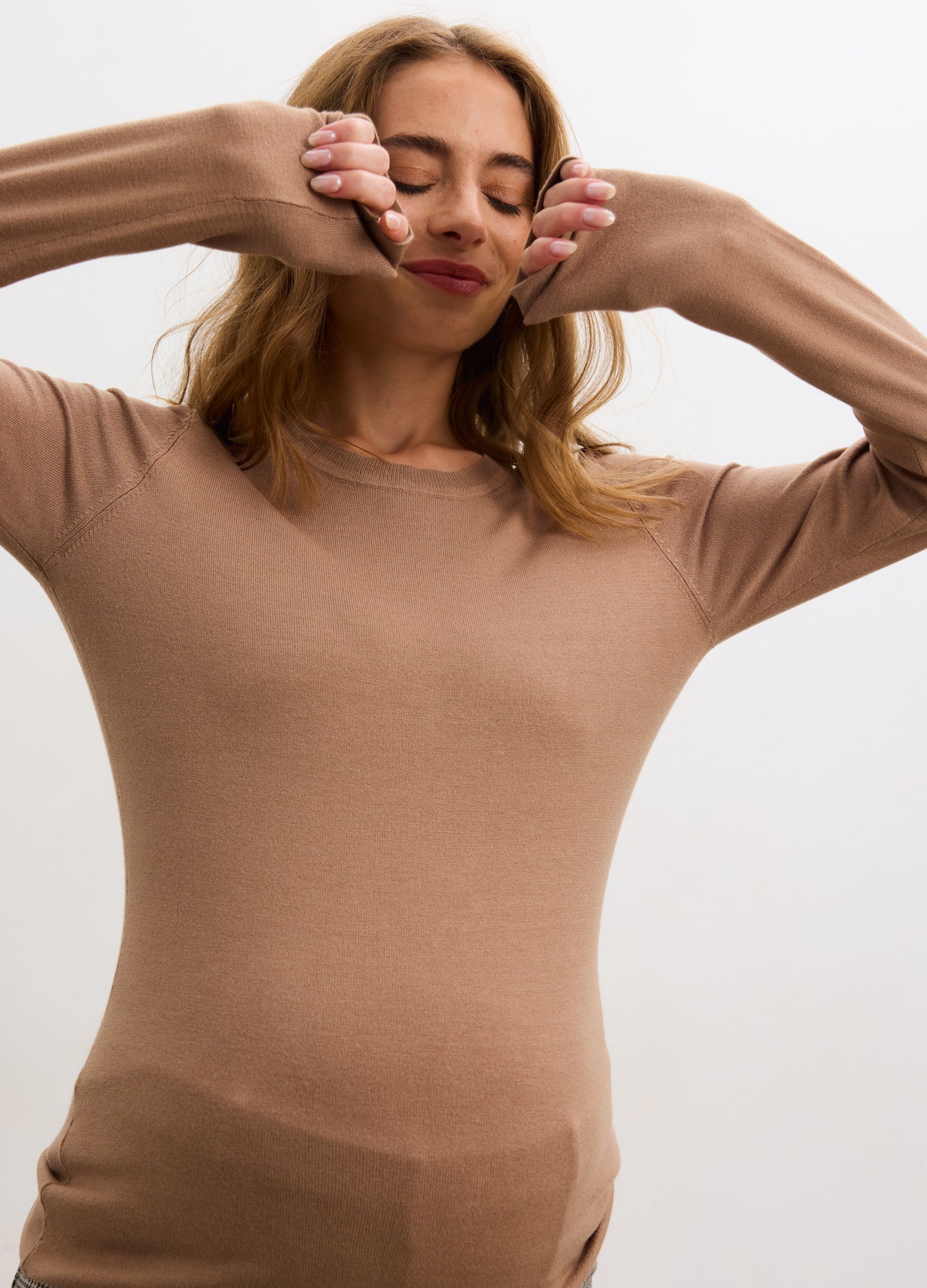 1396-the-softsculpt-knit-long-sleeve-tee-5.jpg The Softsculpt Knit Long Sleeve Tee
