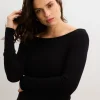 1402-the-softsculpt-show-off-top-1.webp The Softsculpt Show-off Top