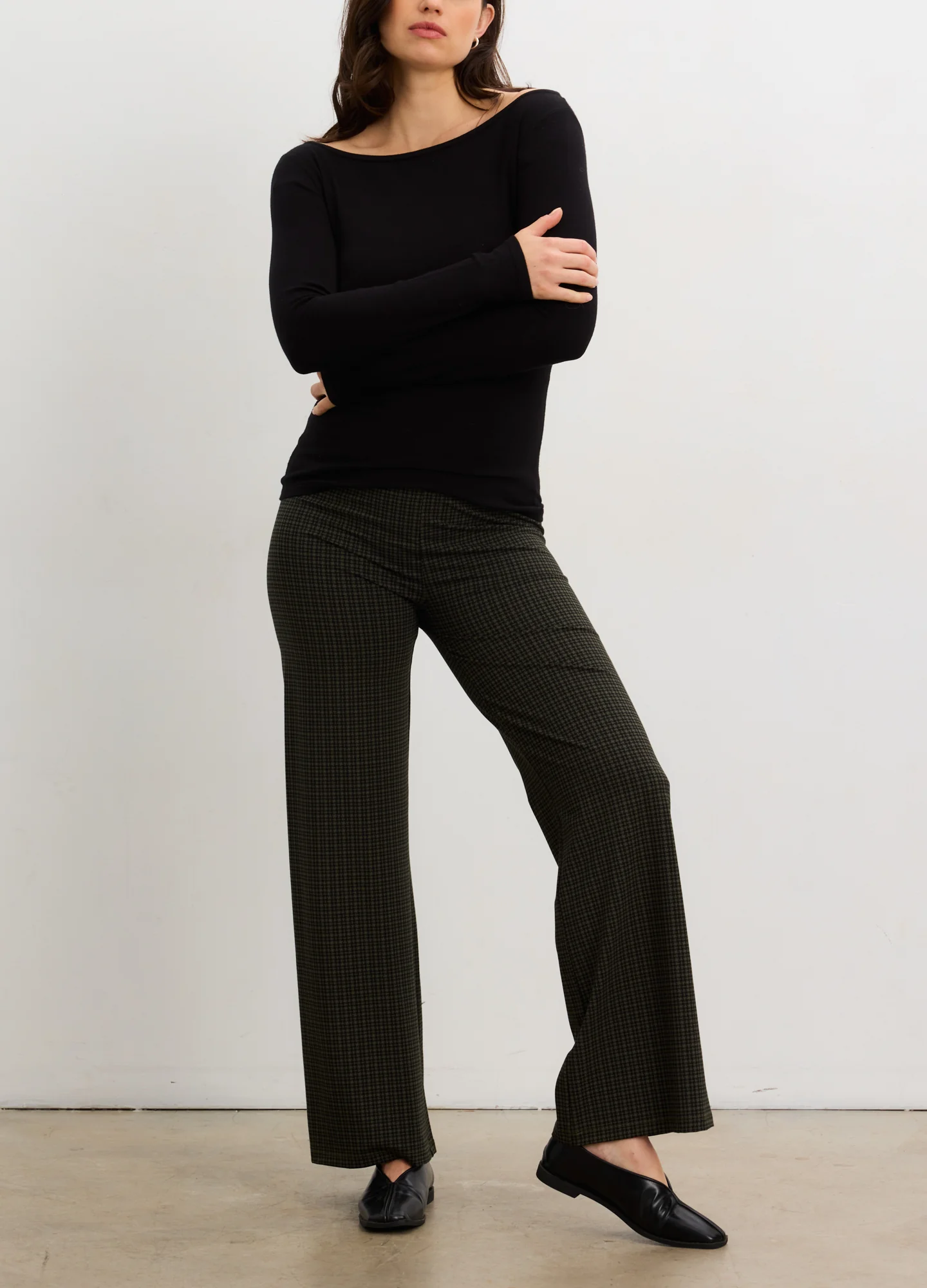 1402-the-softsculpt-show-off-top-4.webp The Softsculpt Show-off Top