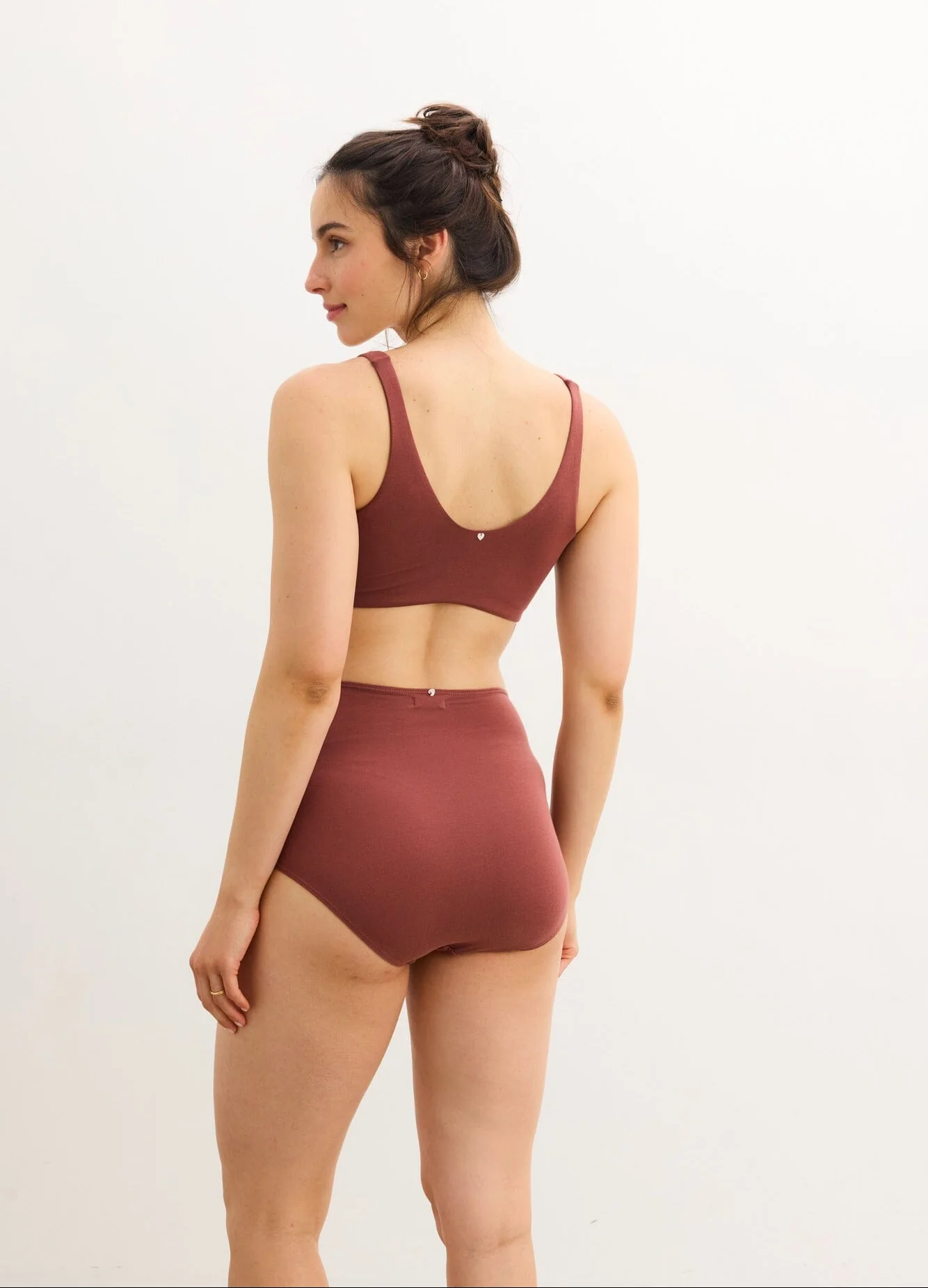 1464-the-skin-to-skin-bra-4.webp The Skin To Skin Bra