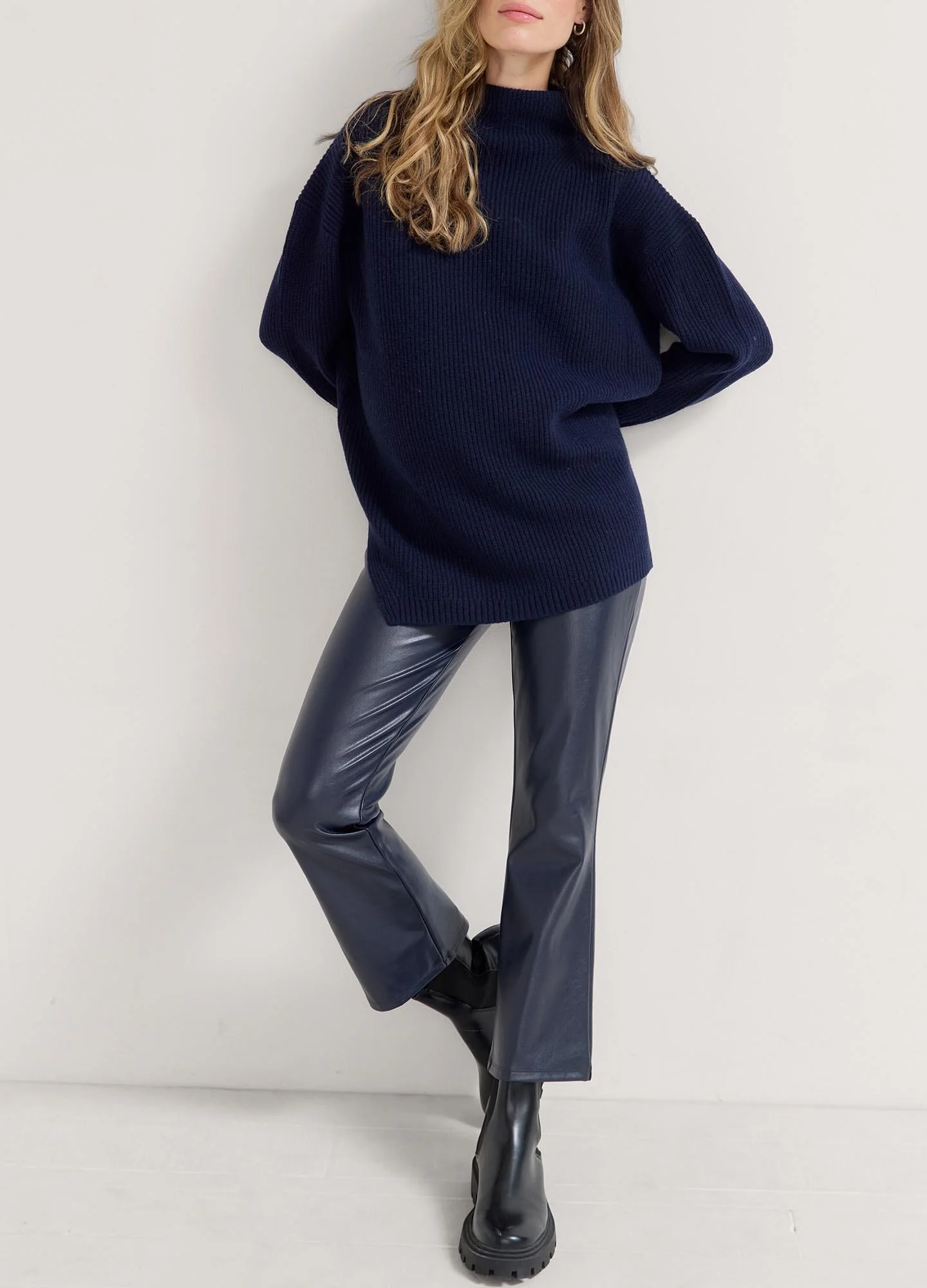 1657-the-cozy-shaker-turtleneck-2.webp The Cozy Shaker Turtleneck