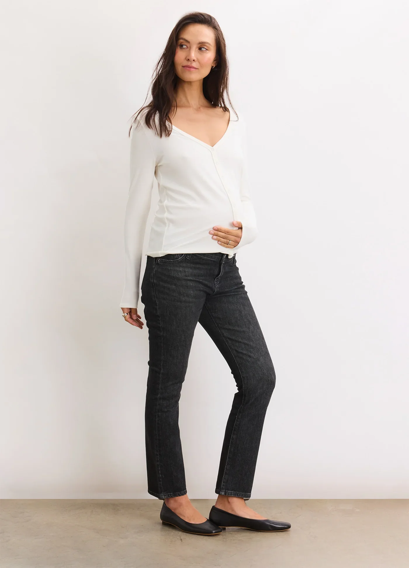 1699-the-crop-maternity-jean-2.webp The Crop Maternity Jean