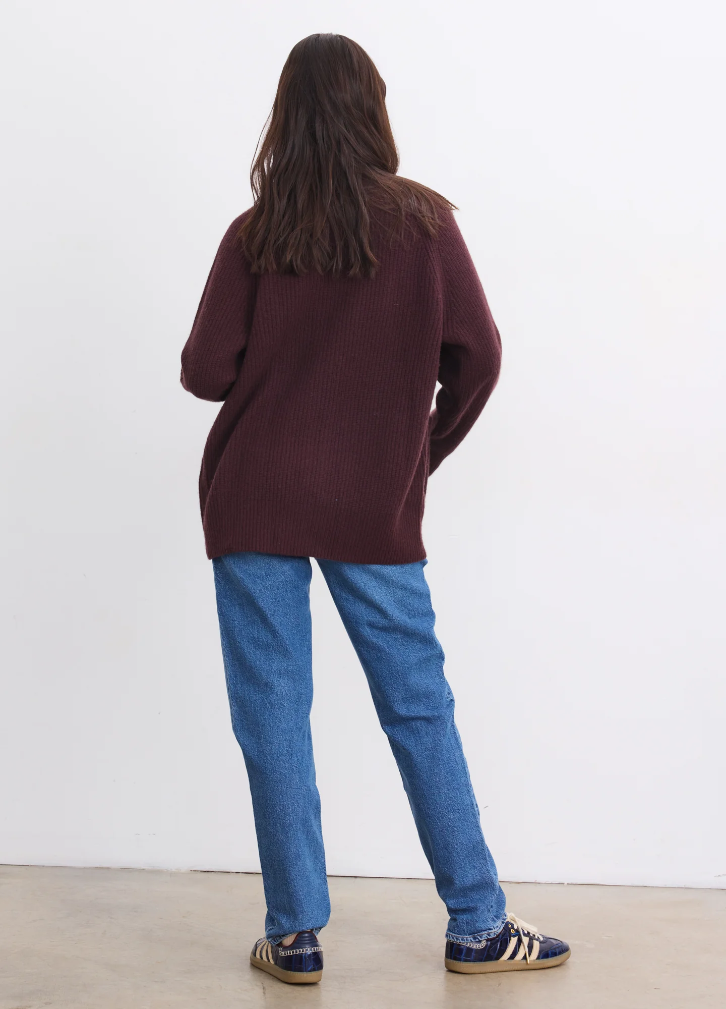1729-the-cashmere-marlow-cardigan-4.webp The Cashmere Marlow Cardigan