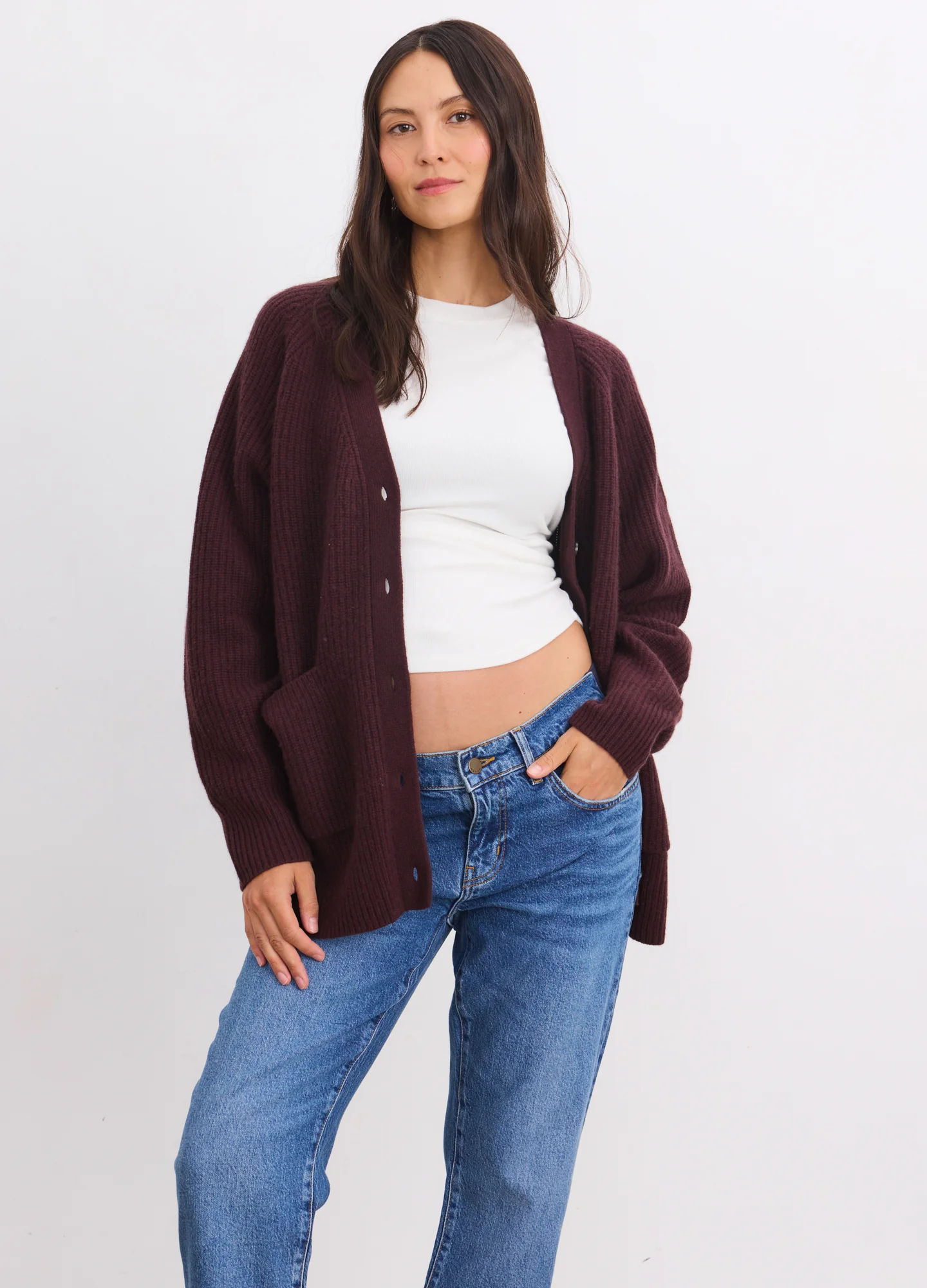 1731-espresso-1-espresso-1-variation-1.webp The Cashmere Marlow Cardigan