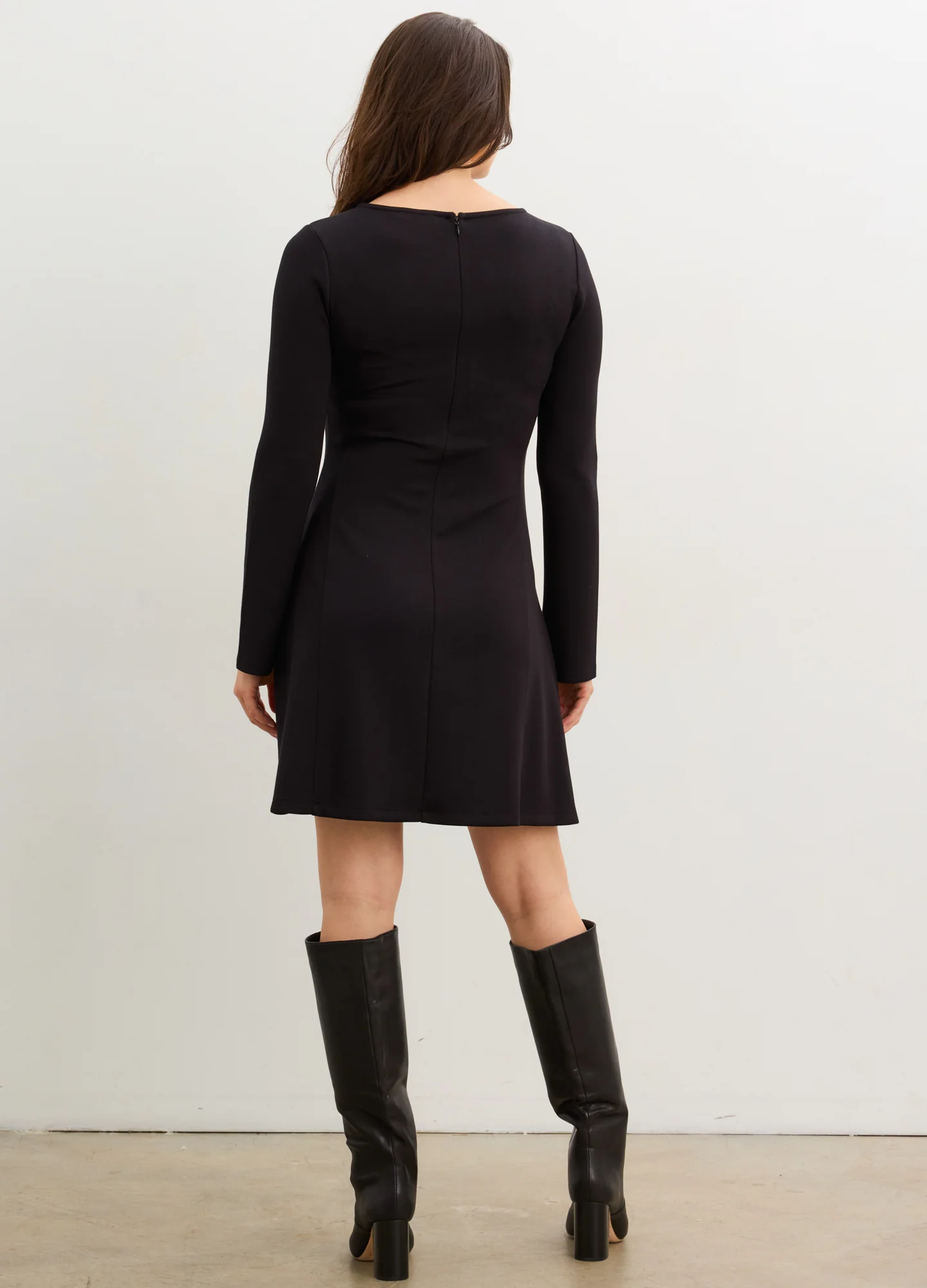 The Seamed Stretch Desk-To-Dinner Dress