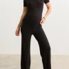 The Softsculpt Knit Crop Pant