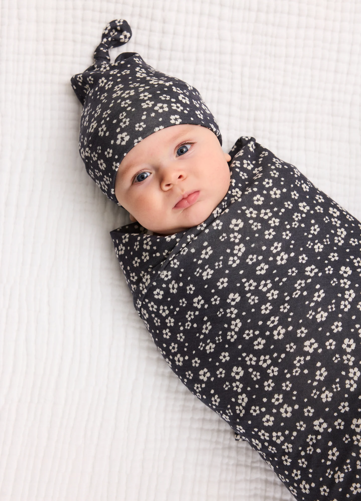 Hatch X Solly Baby Swaddle Hat Set
