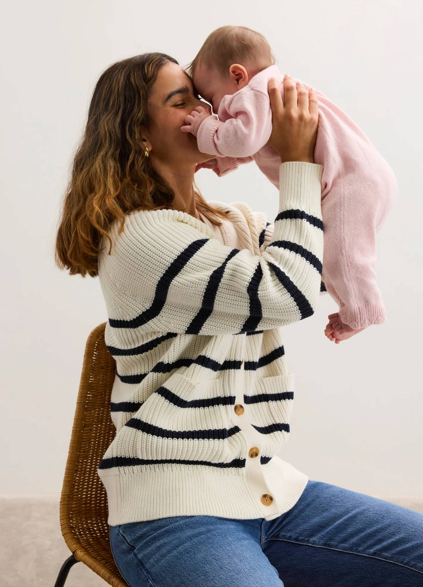 290-the-cotton-marlow-stripe-cardigan-2.webp The Cotton Marlow Stripe Cardigan