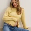 The Noa Cardigan