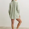 397-the-classic-buttondown-4.webp The Classic Buttondown