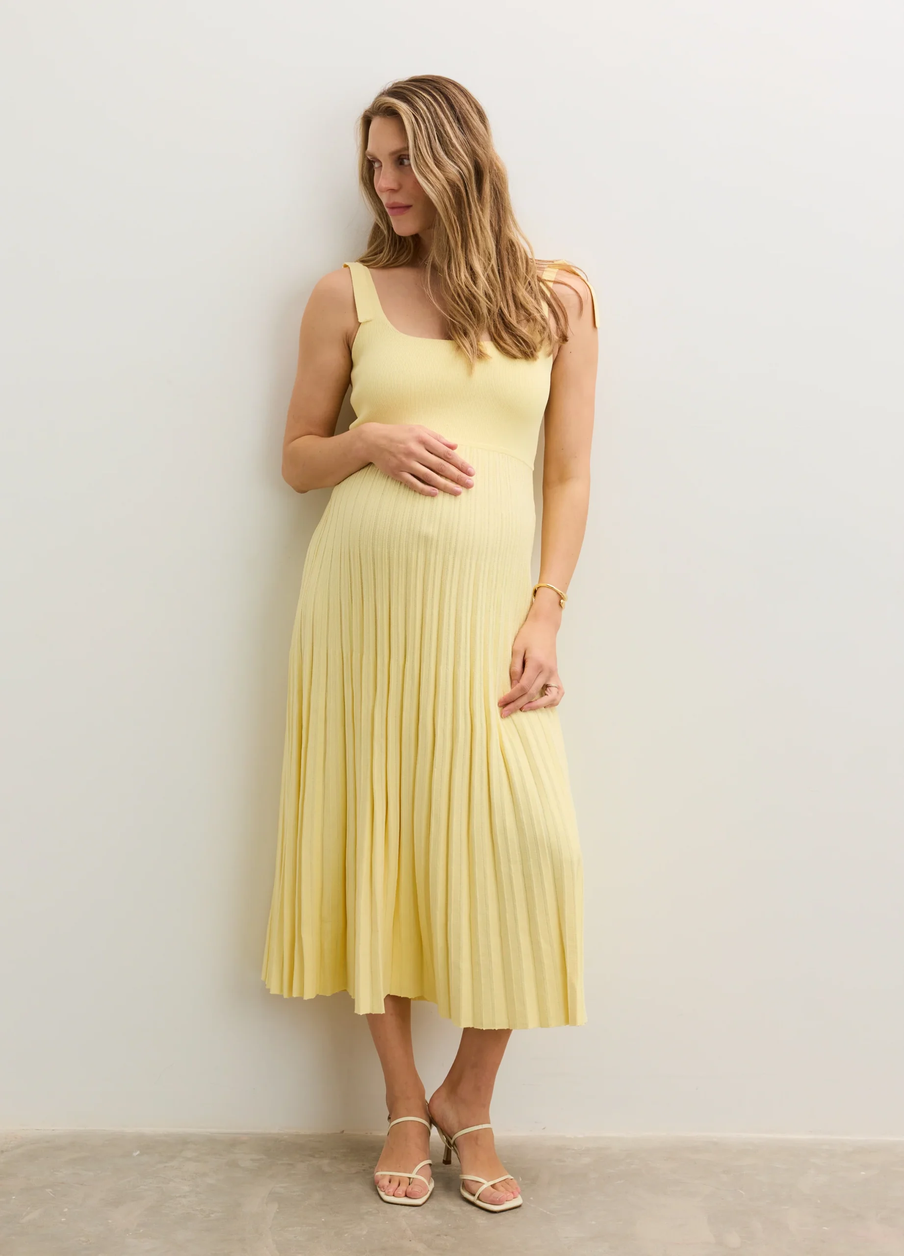 63-lemon-drop-m-lemon-drop-m-variation-1.webp The Maisie Dress