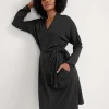 851-the-robe-2.webp The Robe