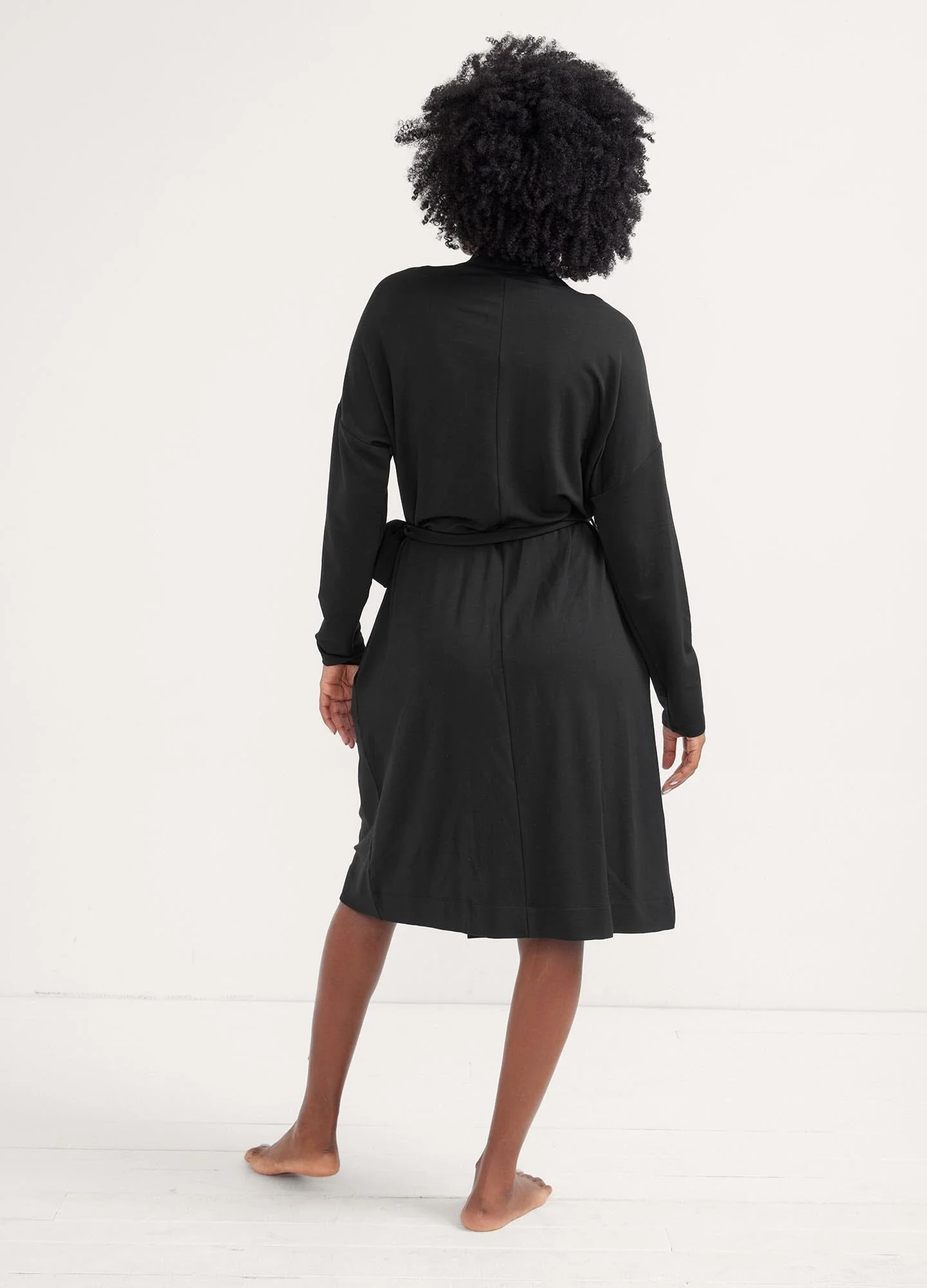 851-the-robe-4.webp The Robe
