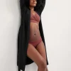 851-the-robe-5.webp The Robe
