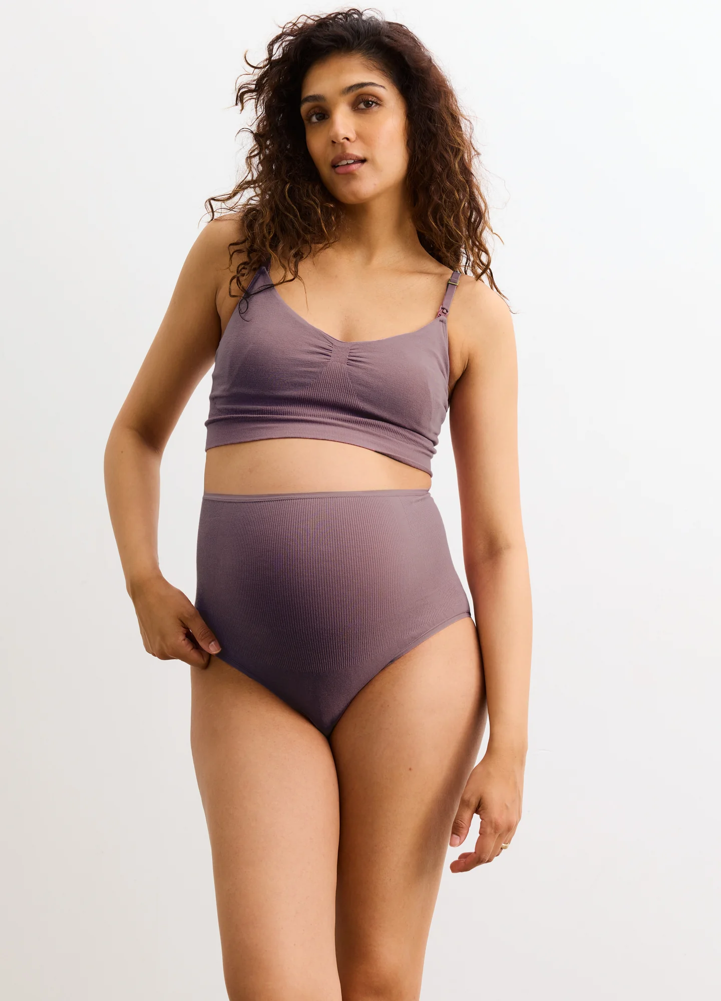 The Seamless Belly Brief